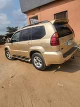 A picture of Lexus GX470 2003 Model