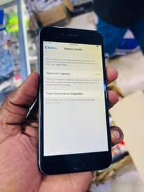 A picture of 128gb iPhone 6