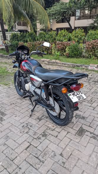 A picture of BOXER CC 125