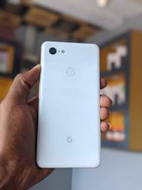 A picture of Google pixel 3xl