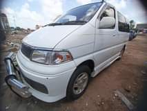 A picture of Toyota Regius 2700 CC Petrol