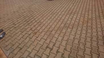 A picture of Single rms for rent in Kawempe Lugoba UGX130k. TEl 0700735093