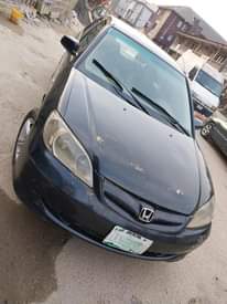 A picture of 2005 honda civic