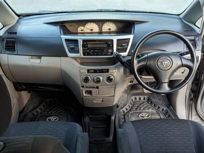 A picture of Toyota noah new shape
