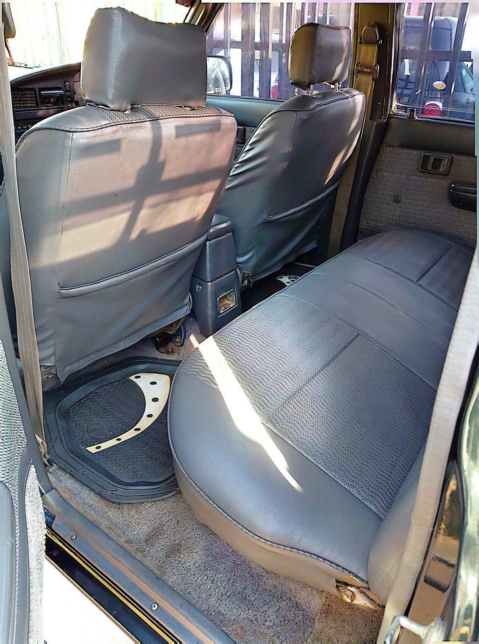 A picture of Hilux Manual 3L 35m 0759700430