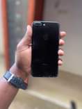 A picture of Iphone 7 Plus GB 128
