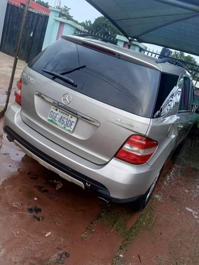 A picture of price change again this 4MATIC price is 6 8m Location