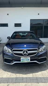A picture of DEALER MARKET 2010 E350 pure first body Tokunbo standard Notting