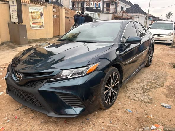 A picture of Toyota Camry 2020
