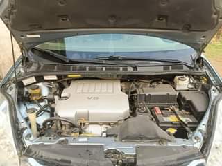 A picture of 2009 Toyota Sienna Neatly Used