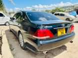 A picture of Toyota Crown Kari mno ya Price 7 8 tu Location