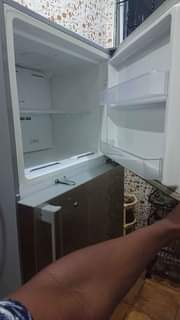 A picture of Fridge von hotpoint