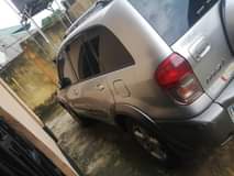 A picture of Toyota Rav 4 2004