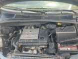 A picture of 2002 Toyota Sienna