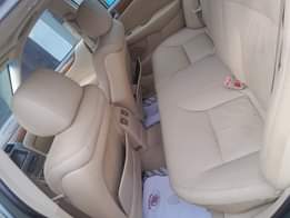 A picture of Lexus ES 330 2005 Model TOKUNBO Panoramic Roof Good Engine