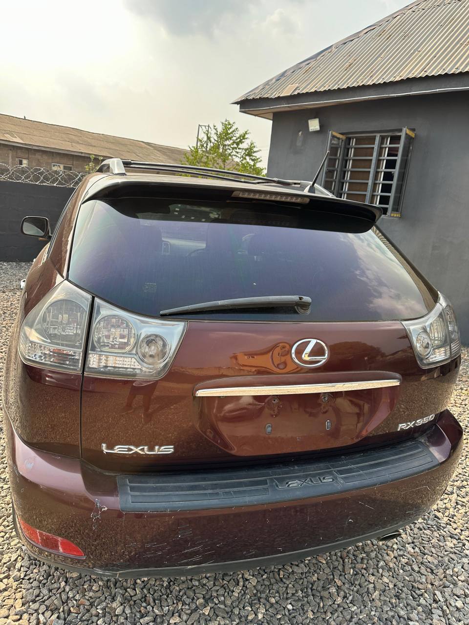 A picture of Lexus rx350
