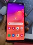 A picture of Samsung s10e 128gb