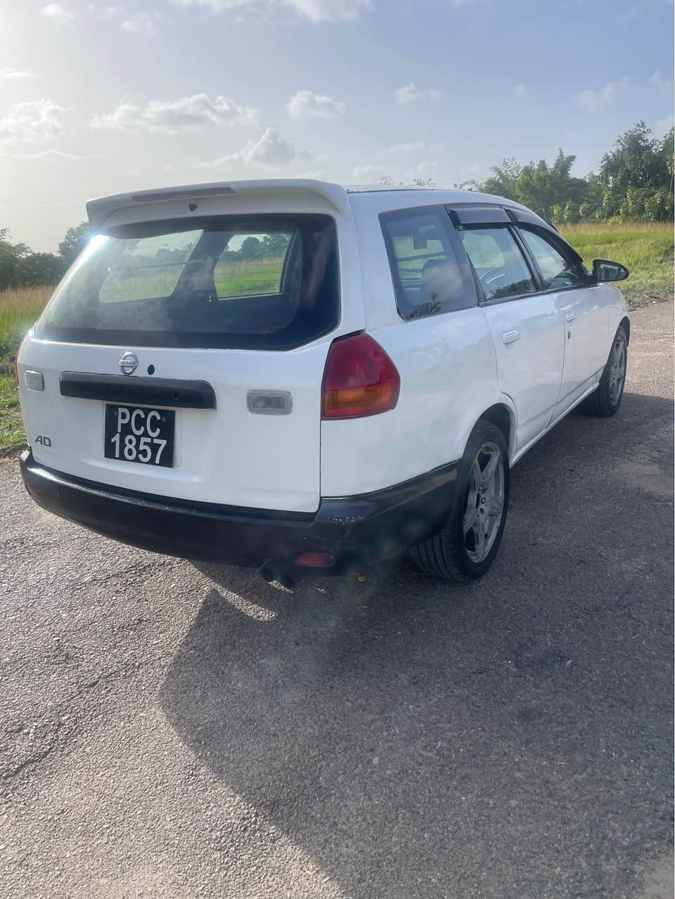 nissan y11