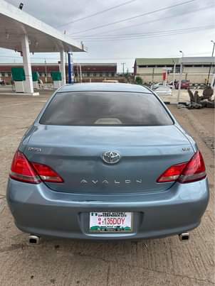 A picture of Registered Toyota Avalon 06 07 available
