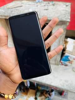 A picture of Samsung s9