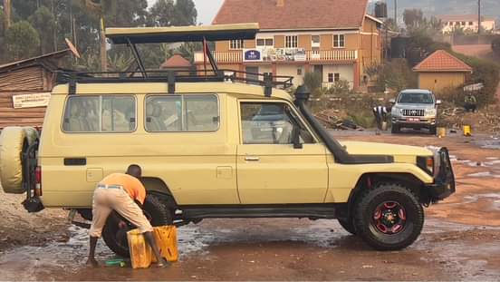 A picture of Safari Land Cruiser 5 seater hard top