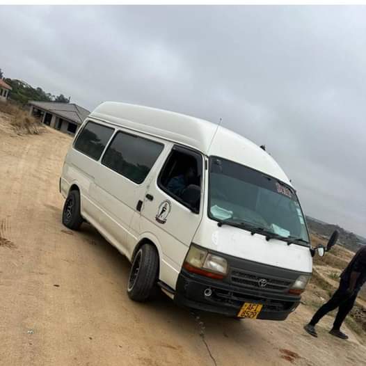 used toyota hiace