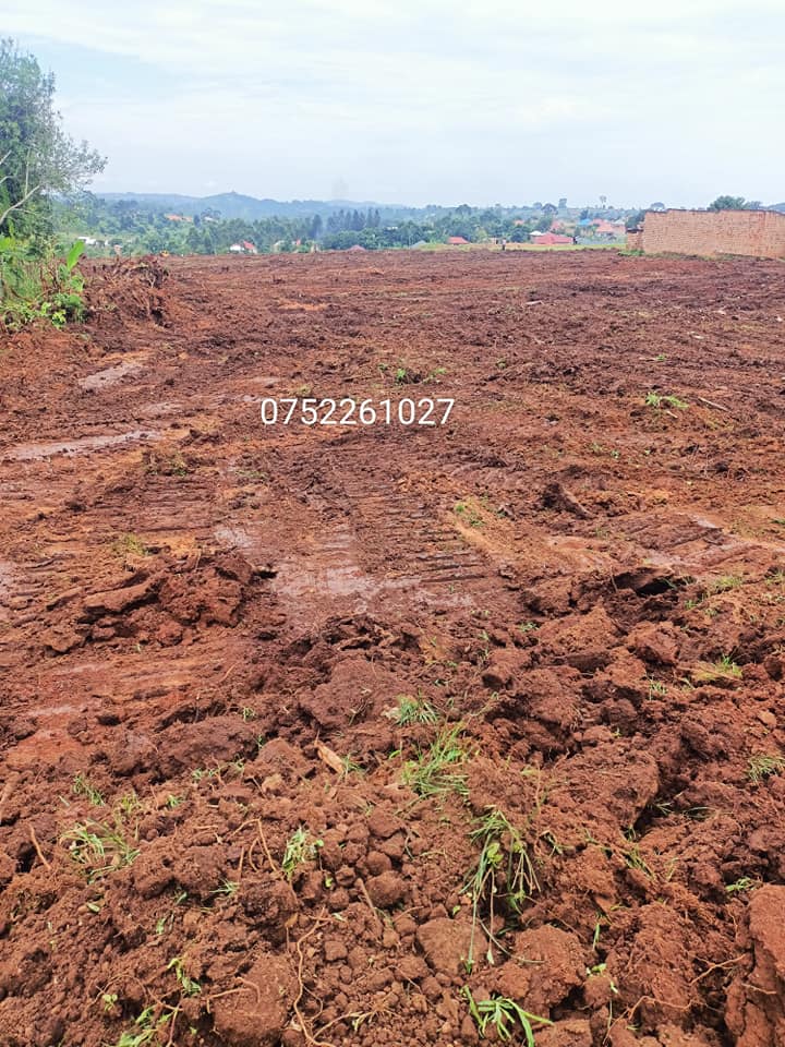 A picture of We sale lands