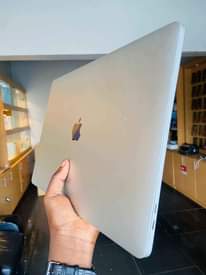 A picture of Mackbook pro 2012 Core i5 Ram 8gb 128gb ssd Processor