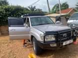 A picture of Toyota Land Cruiser v8 40m Petro