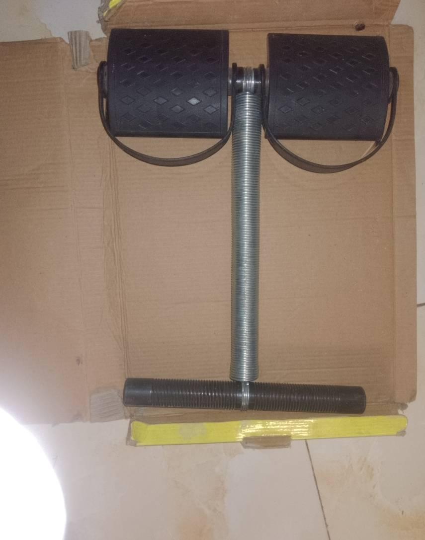 A picture of CLOSET TUMMY TRIMMER