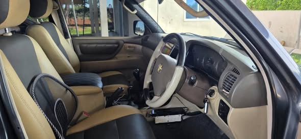 A picture of Toyota Land Cruiser Vx