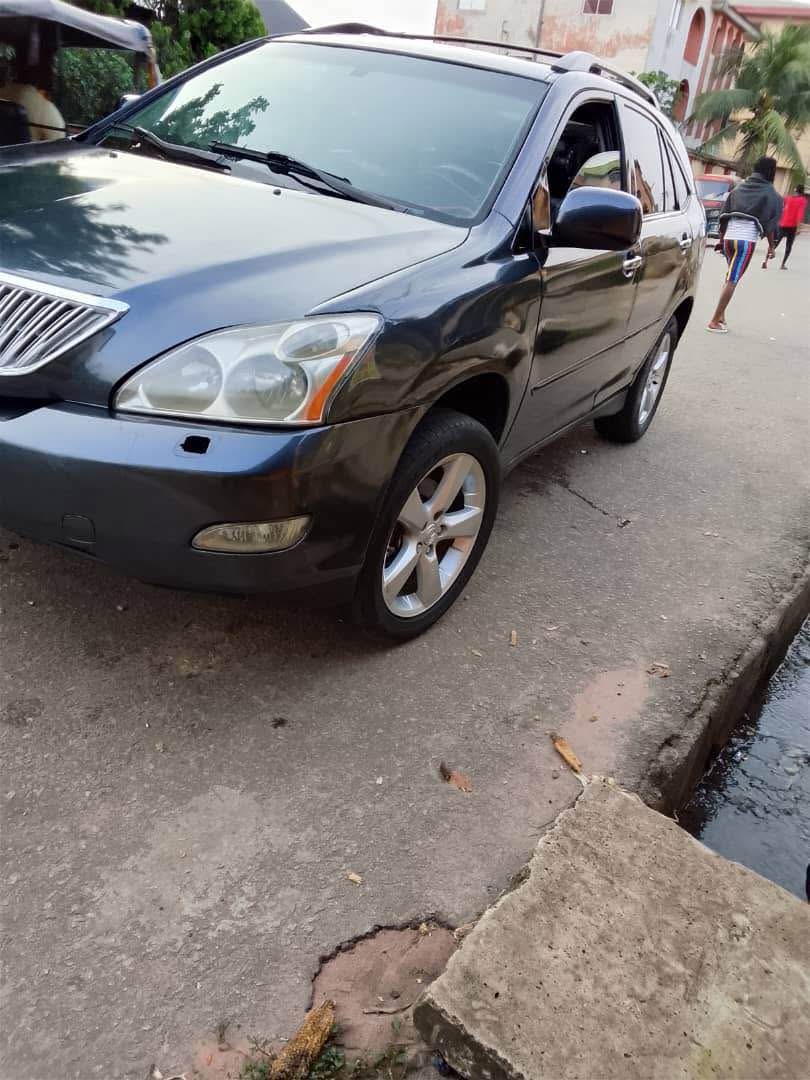 A picture of Rx330