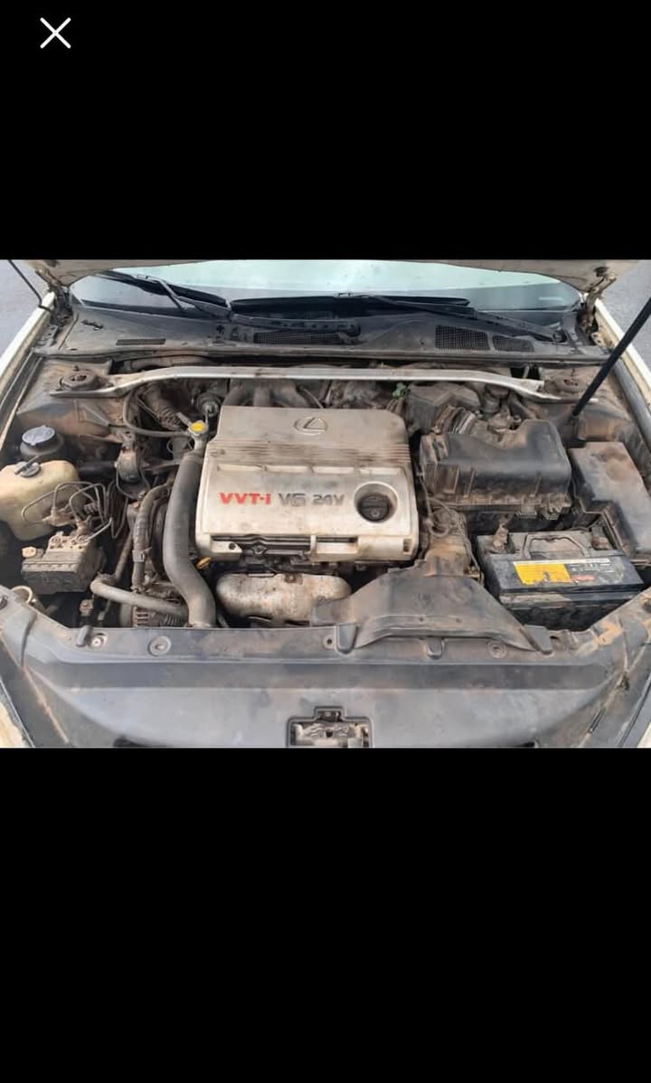 A picture of Lexus ES 330