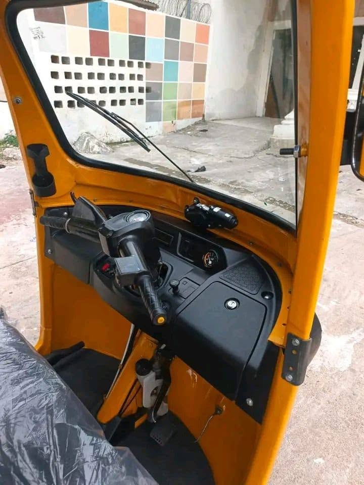 A picture of Neatly used TVS Keke Deluxe 09131132781