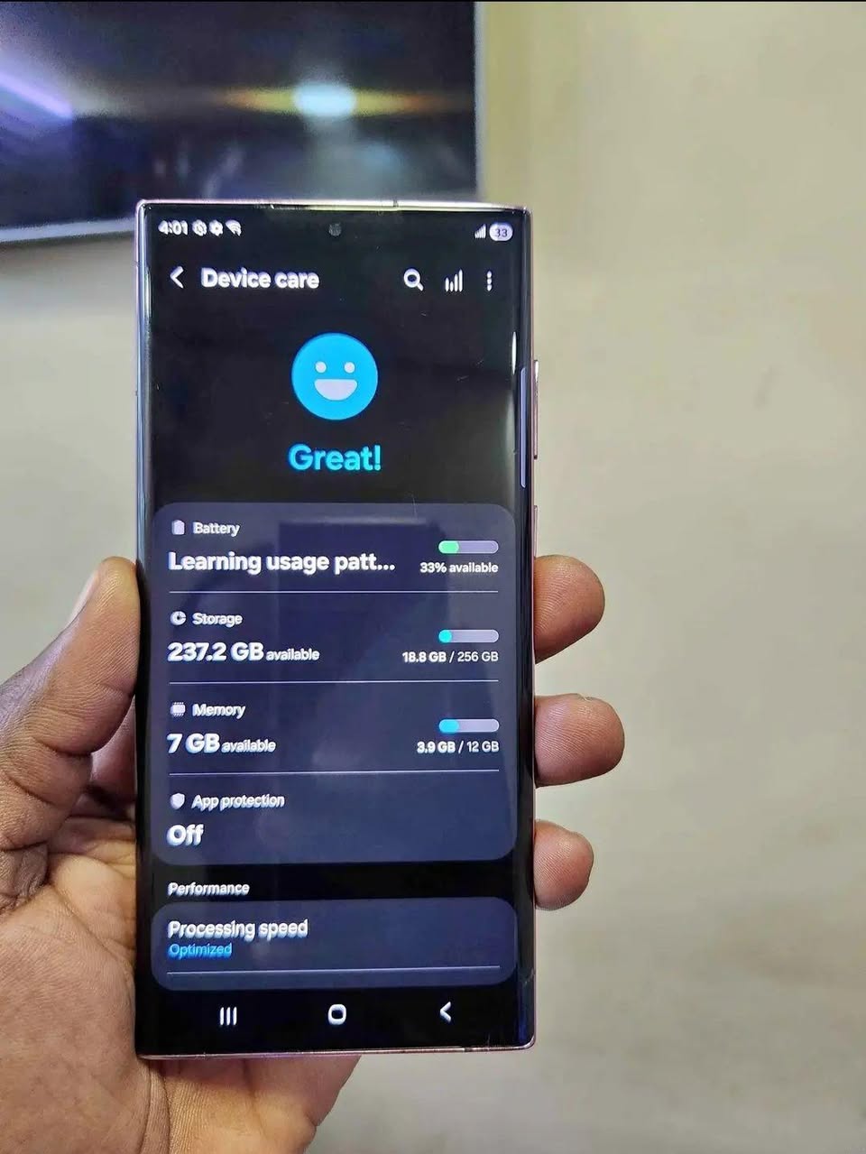 A picture of Samsung galaxy s22 ultra 256gb