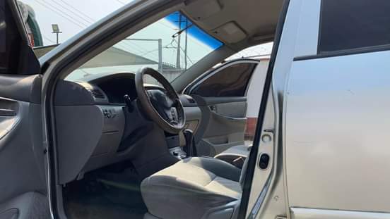 A picture of COROLLA LE FIRST BODY