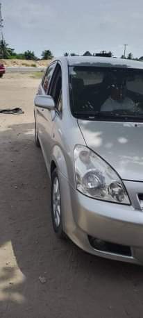 A picture of 2005 Toyota Corolla verso