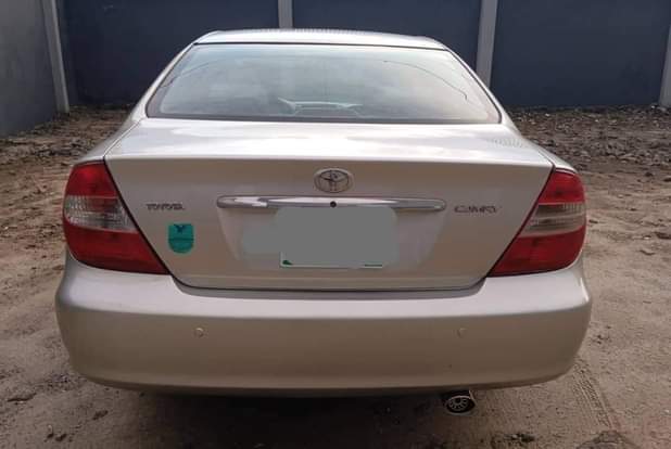 A picture of 2003 TOYOTA CAMRY