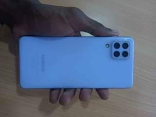 A picture of SAMSUNG A22