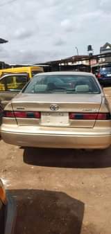 A picture of Toyota Camry 01