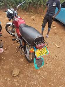 A picture of Bajaj boxer on sale at 1.4m call 0756120820