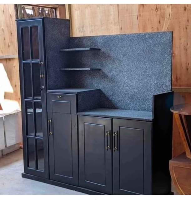A picture of Kitchen cabinets L shaped