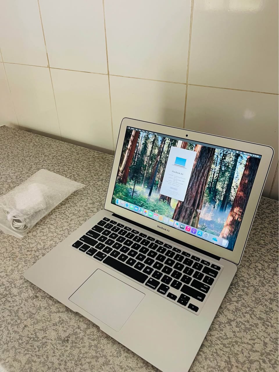 A picture of MacBook Air mid 2017