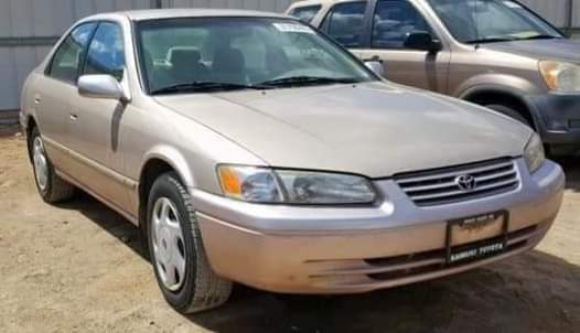 A picture of URGENT BUYER NEEDED 1998 Toyota Camry LE TOKS FULL OPTION