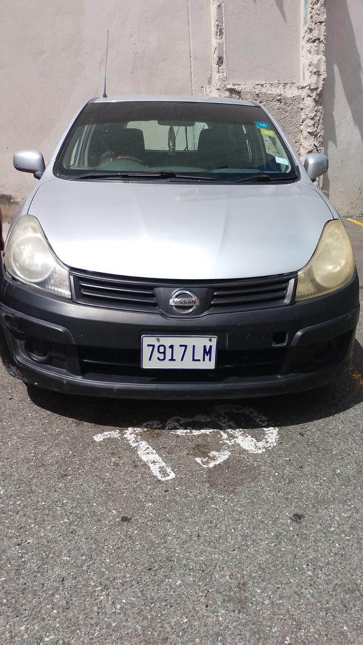nissan ad wagon