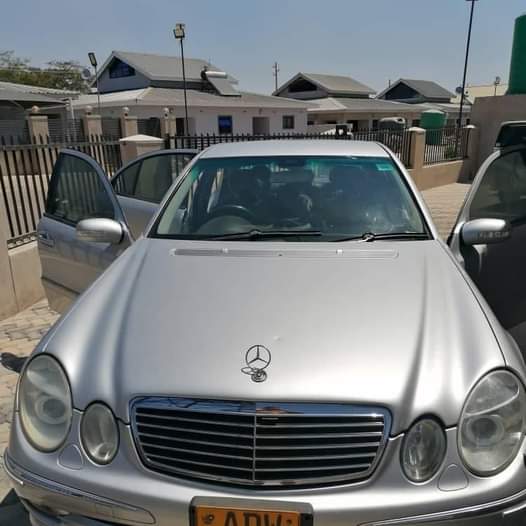 classifieds/cars mercedes