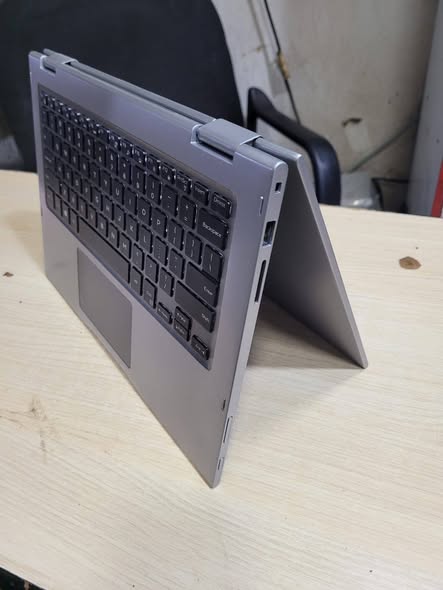 A picture of Dell