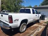 A picture of 2006 Chevrolet Silverado 2500 HD Extended Cab LS Pickup 4D