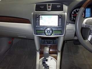 A picture of 2011 TOYOTA PREMIO