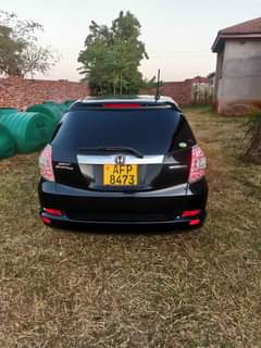 honda fit shuttle